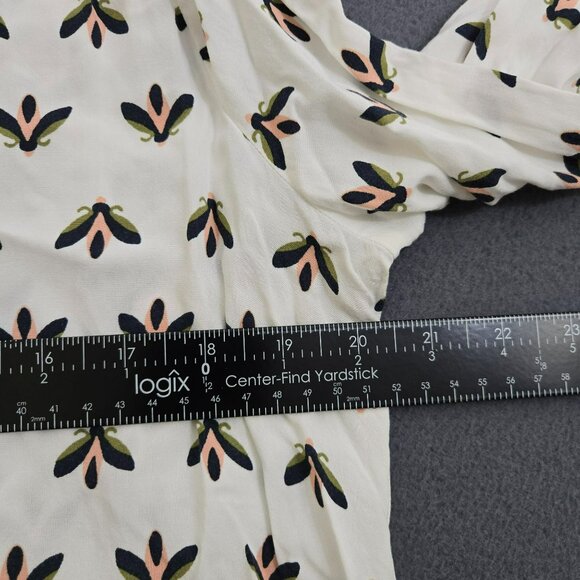 Ann Taylor LOFT Women MP White Oversized Popover Bug Print Blouse Top 1/4 Button - Picture 11 of 13